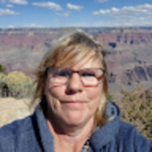 Meet your Posher, Carol